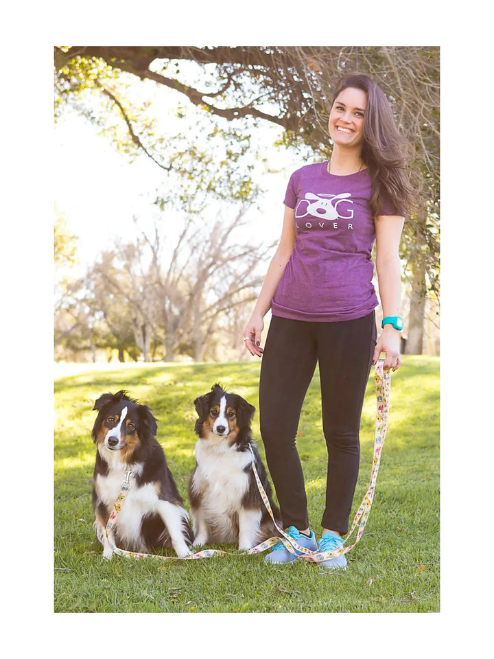 T-shirt: Dog Lover (Plum)